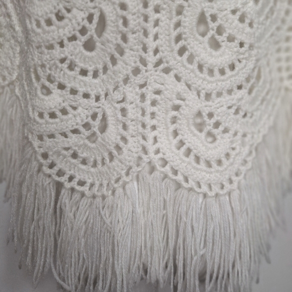 Off White Handmade Crochet Boho Bohemian Y2K Retro Fringe Shawl/Wrap One Size - Picture 11 of 14